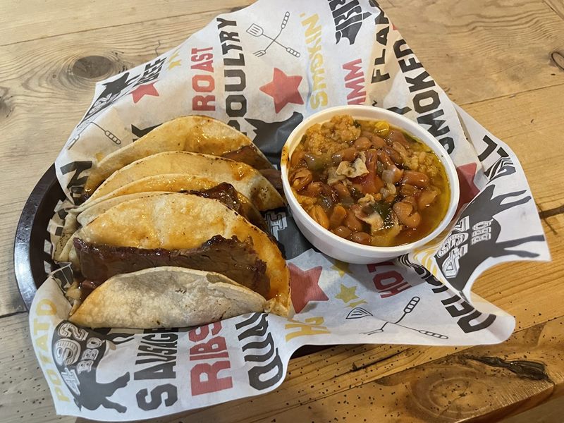 492 BBQ food